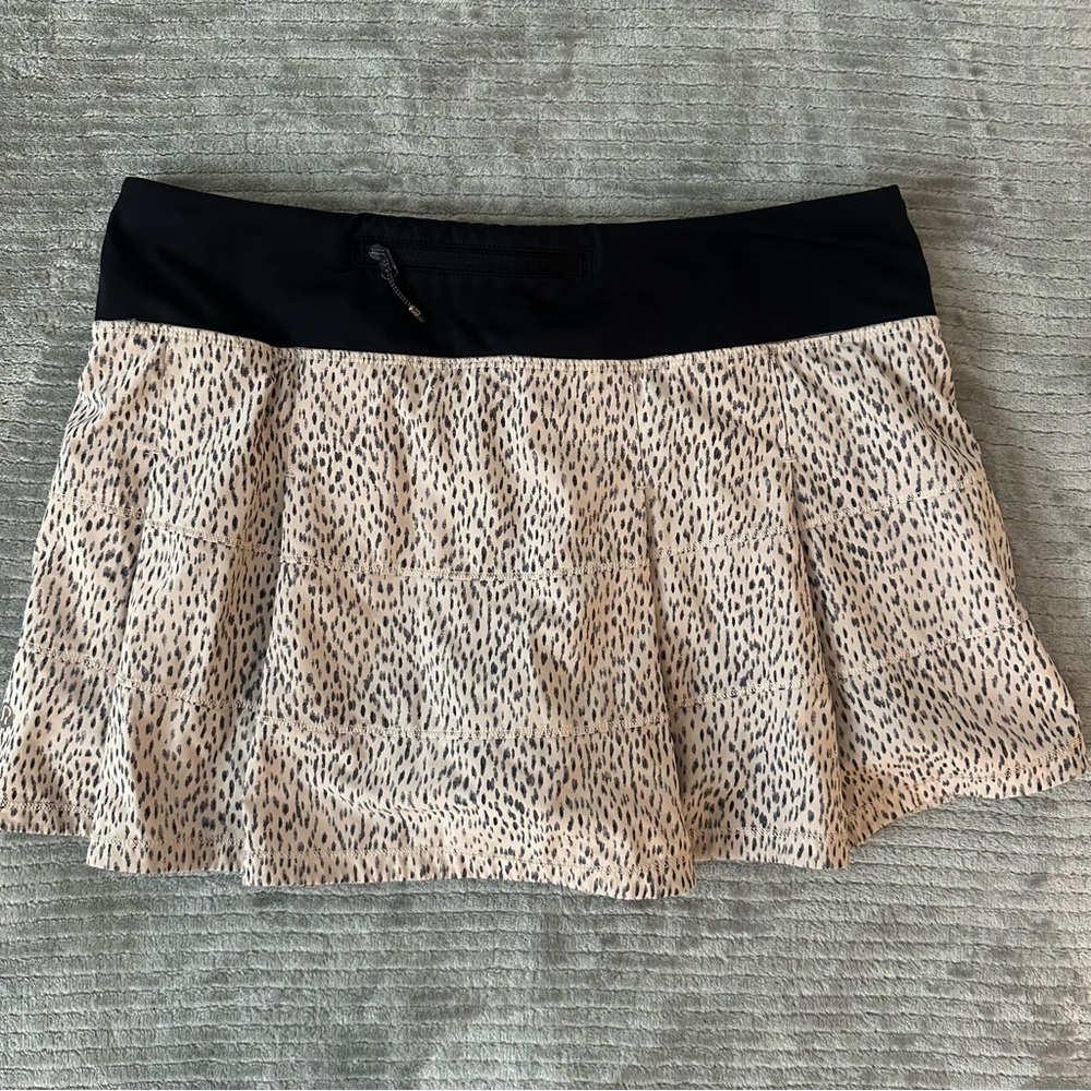 Lululemon Sz 8 Pace Rival Skirt II Dottie Dash Grain Black